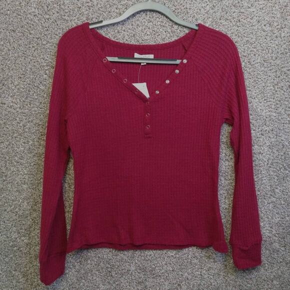 Ultra Flirt Waffle Knit Henley Top Size M NEW - Picture 2 of 9